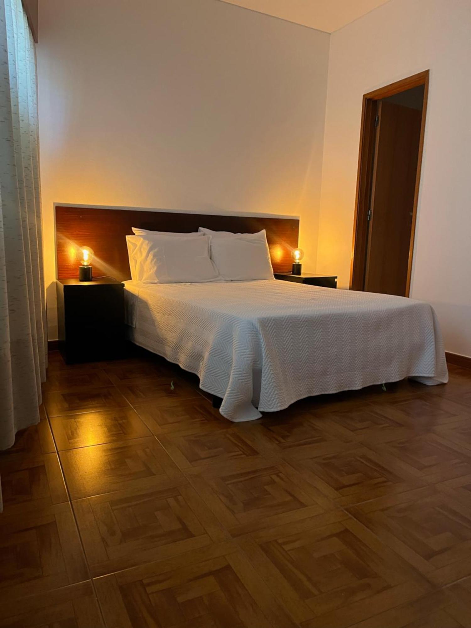 Romeu Bed & Breakfast Quarteira Eksteriør bilde