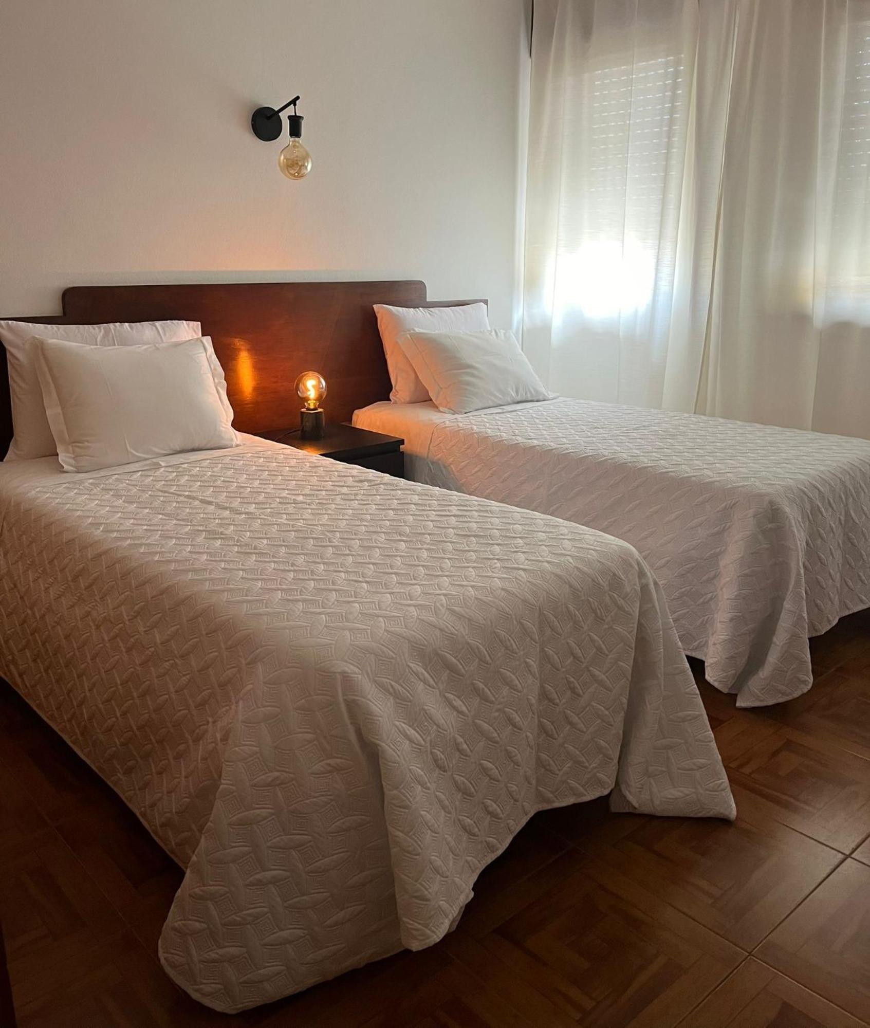 Romeu Bed & Breakfast Quarteira Eksteriør bilde