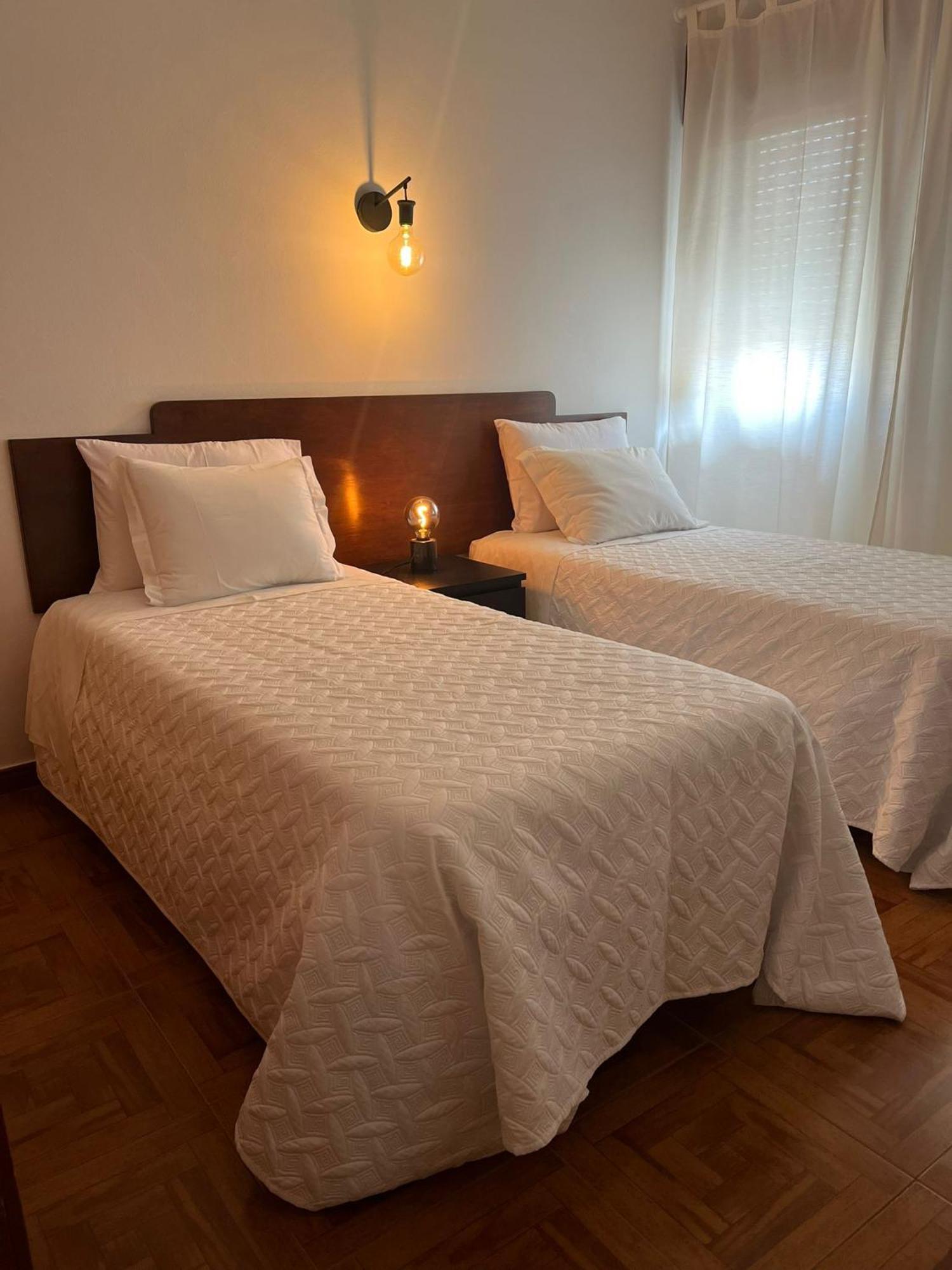 Romeu Bed & Breakfast Quarteira Eksteriør bilde