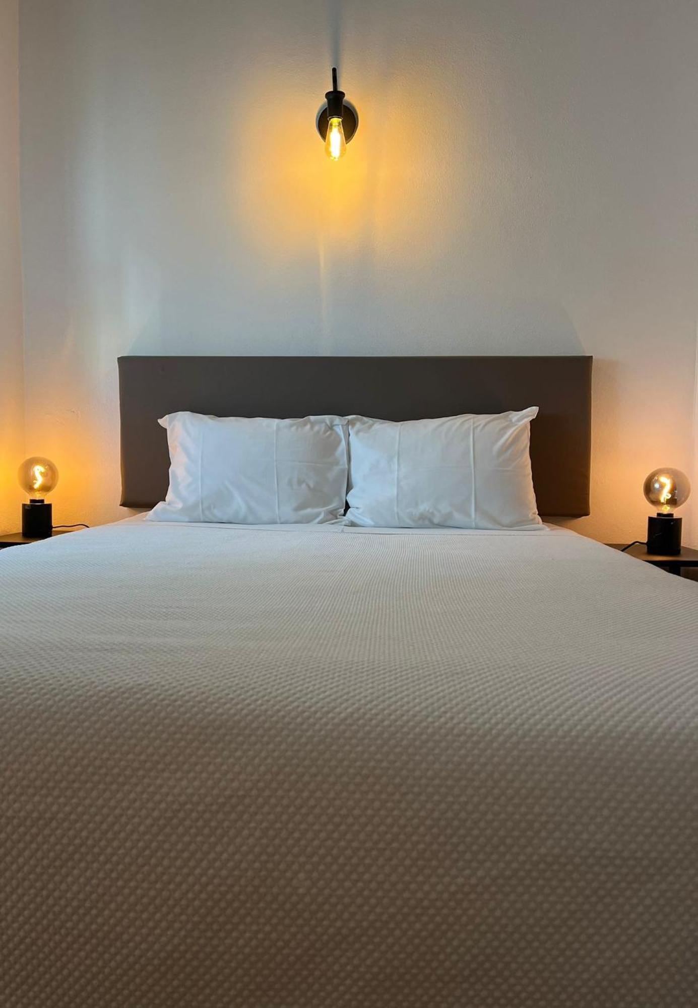 Romeu Bed & Breakfast Quarteira Eksteriør bilde