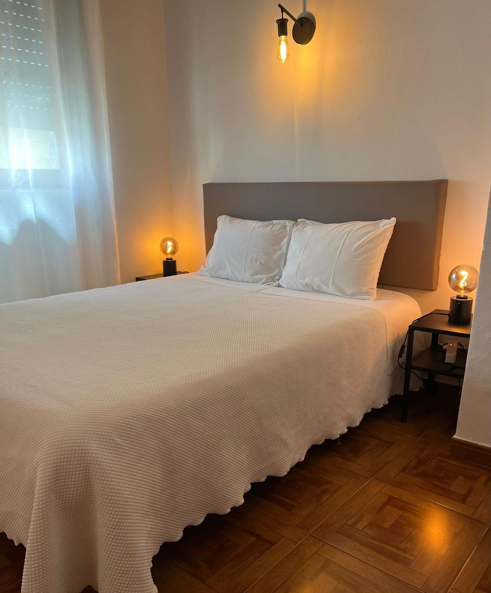 Romeu Bed & Breakfast Quarteira Eksteriør bilde